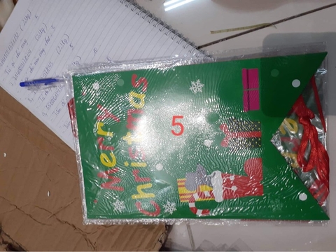 Dây găng trang trí noel hình vuông xanh