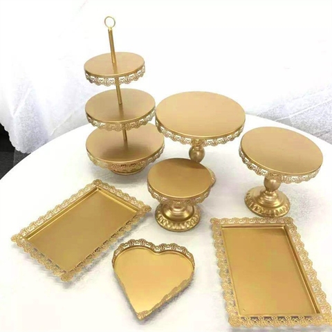 Sét bàn tiệc hoa văn vàng (7 chi tiết)