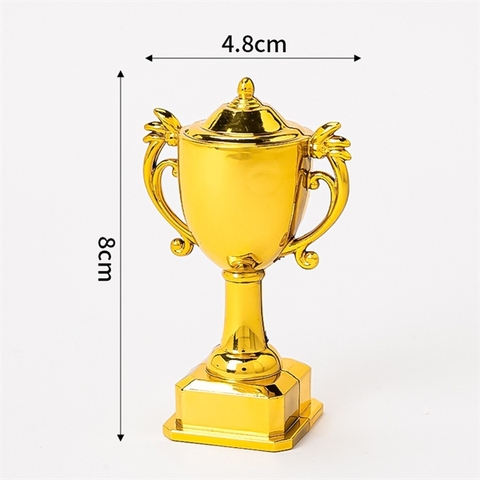 Đồ chơi trang trí CUP VÀNG bóng đá - bóng rổ nhựa