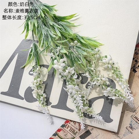 Cành hoa Lavender màu TRẮNG