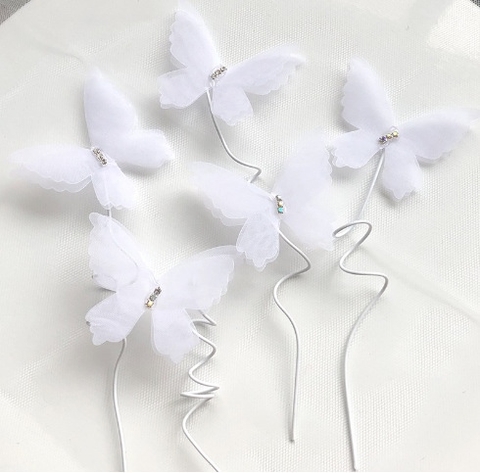 Set que cắm 5 bướm voan trắng ĐÍNH ĐÁ