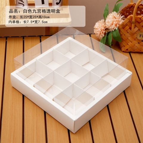 Hộp chia ngăn 9 bánh MÀU TRẮNG nắp mica