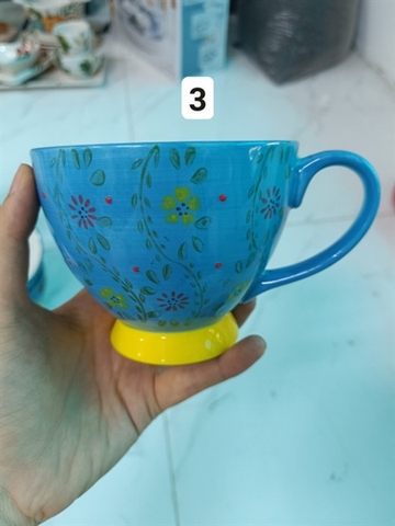 Cốc vẽ tay