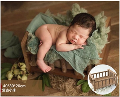 Giường newborn màu NÂU 40*30*20cm