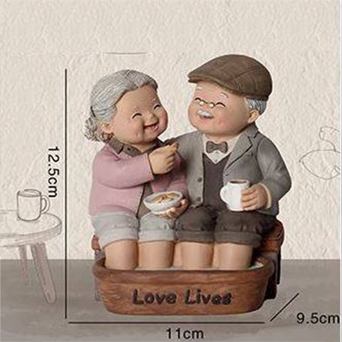 Đồ chơi trang trí ông bà uống trà+ ăn bánh ngâm chân(OB)