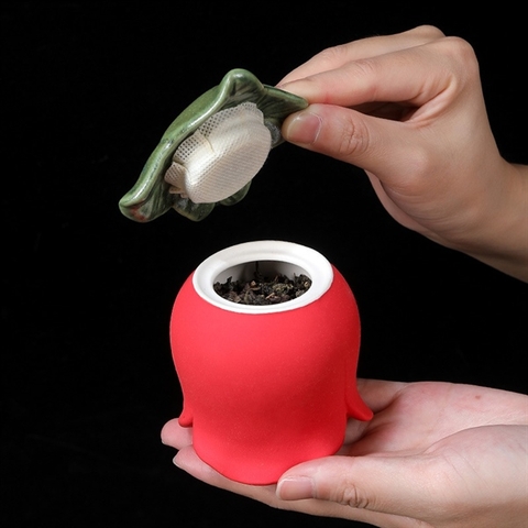 Quả hồng sứ (cánh kép) 8.5*8.2cm