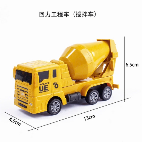 Xe trộn bê tông nhựa màu vàng