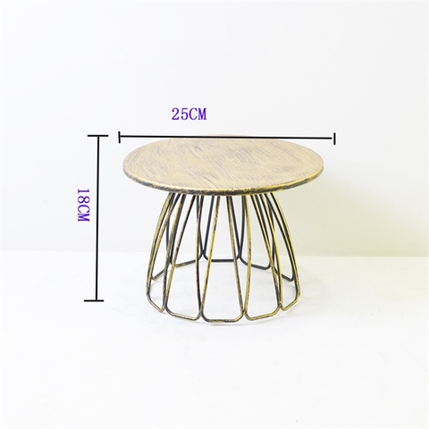 Cakestand vàng loang 25*18cm đế đan