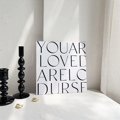 Bìa ảnh decor 30*30cm - YOUAR LOVED