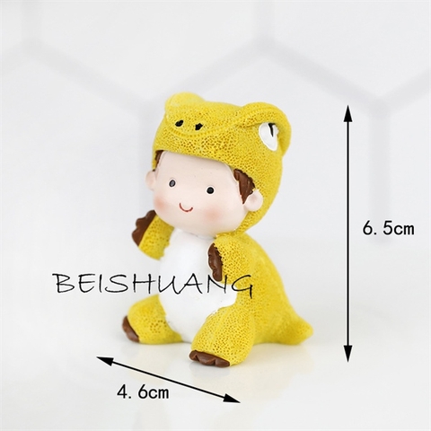 Bé trai khủng long ếch vàng SỨ