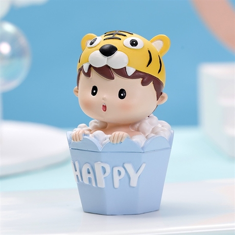 Trang trí bé trai hổ sứ ngồi xô XANH