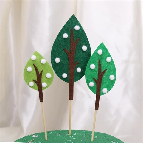 Que cắm cây VẢI DẠ xanh LÁ + bông trắng