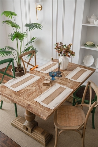 Khăn trải bàn ăn vải sợi móc size 30*50cm màu trắng ngà + giữa nâu