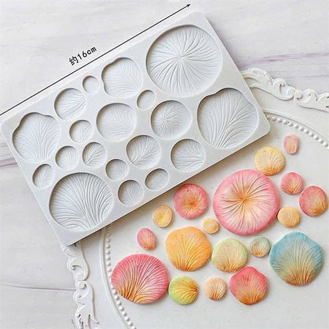 Khuôn F SLC LÁ SEN to nhỏ