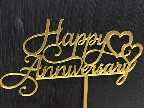 Topper mica Happy Anniversary trái tim vàng