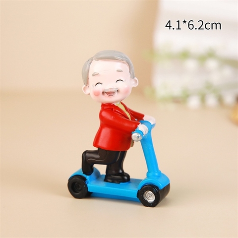 Đồ chơi Ông đi xe scooter SỨ ob