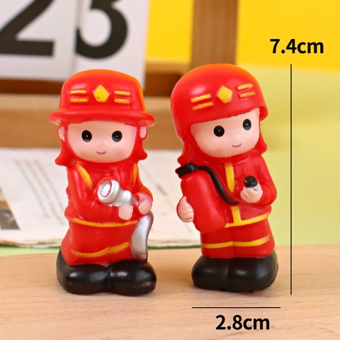 Set 2 chú lính cứu hoả nhựa