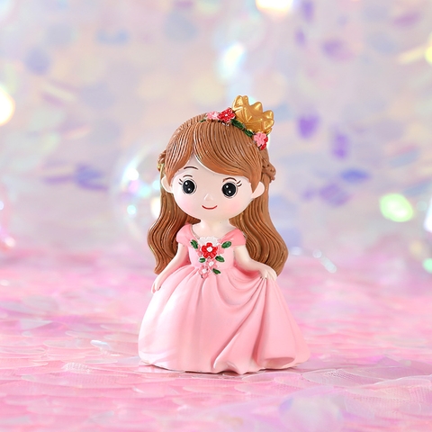 Trang trí Công chúa cầm váy hồng sứ