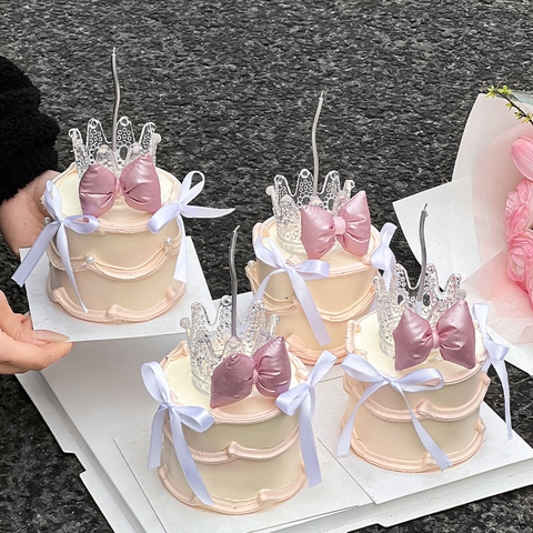 Vương miện QUỐC VƯƠNG nhựa trong 5cm*7.5cm