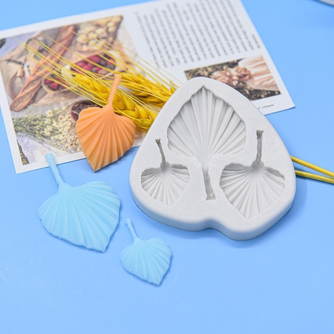 Khuôn F silicon 3 lá cọ