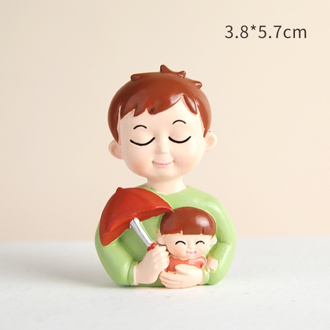 Tượng gốm sứ BỐ ôm con xanh lá