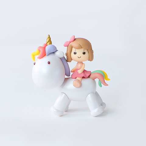 Đồ chơi trang trí Bé gái cưỡi peony