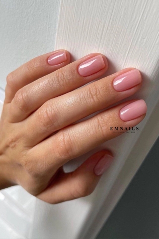 Gel Polish – Over 1000 Colors, Endless Possibilities