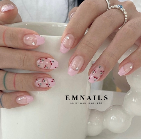 Korean Nails – Cute, Trendy, and Totally You