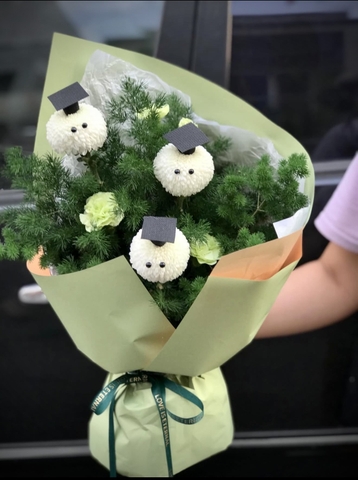 Youthful Glory   HTP0434