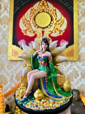 Tượng hồ ly to - Aj Suwan