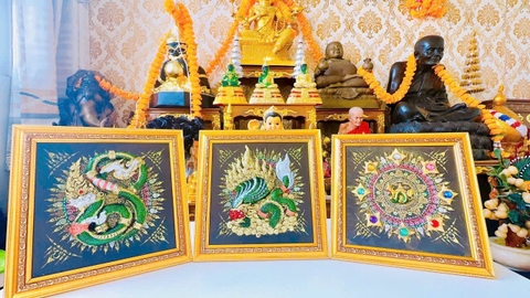 Khung tranh phép sư thầy