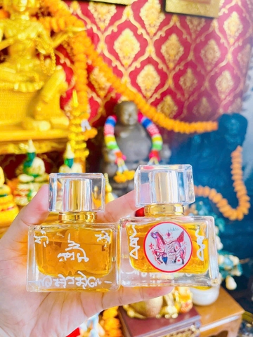 Nước hoa ngựa VIP lá vàng