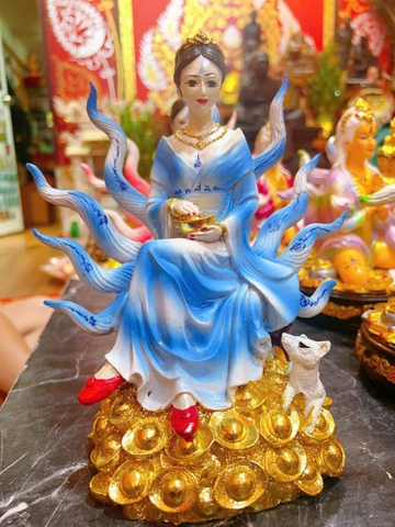 Tượng hồ ly 9 đuôi to