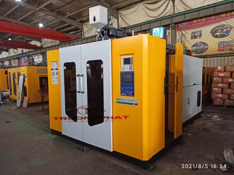 Máy thổi nhựa 2J8L hai kìm hai màu