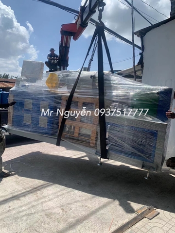 Ống hút nhựa được làm từ nhựa gì? máy làm ống hút nhựa giá bao nhiêu?