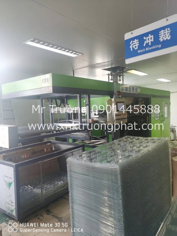 Cần thanh lý máy hút nhựa định hình mới 90%