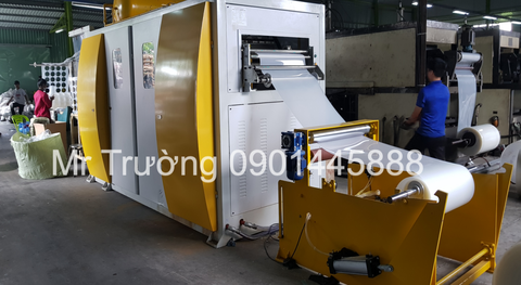 Máy hút định hình nhựa, máy làm cốc tự động servo 750