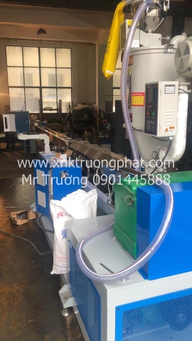 Máy đùn ống hút nhựa PP PE PLA