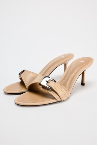 LEATHER MULES WITH BUCKLE