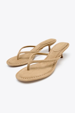 KITTEN HEEL SANDALS