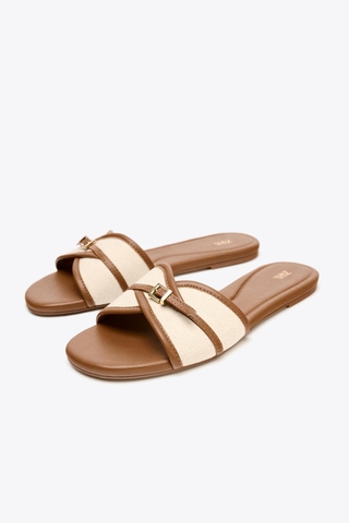 FLAT CANVAS BUCKLE SANDALS