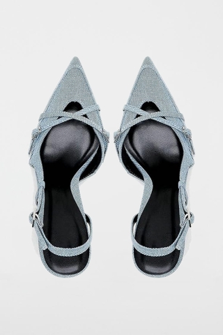 BUCKLE STRAP HEELS
