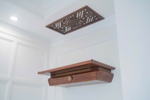 Ý nghĩa thiêng liêng của bàn thờ gia tiên trong gia đình người Việt