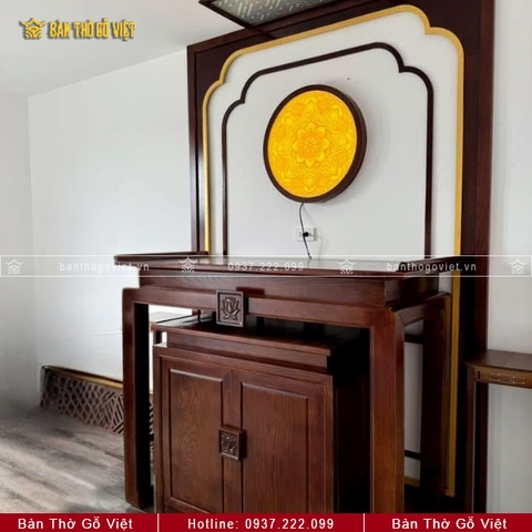 Bàn Thờ Đứng Gỗ Sồi Chạm Hoa Sen 127x61x127 GV-TD021