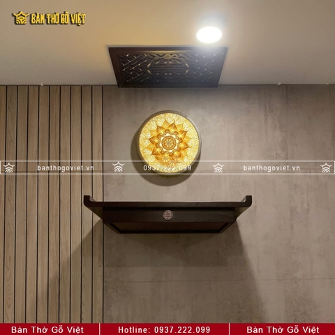 Bàn Thờ Treo Tường Gia Tiên Gỗ Hương Đá 89x48cm GV-TR117