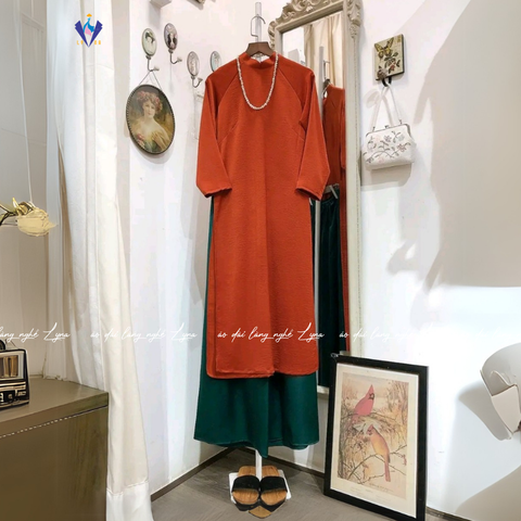 Áo Dài Xưa Màu Cam Cháy Dáng Suông Vải Lụa Mềm Mịn Cổ 2,5 Phân Tay Lỡ Phong Cách Cổ Điển Và Hiện Đại | Áo dài Lyna