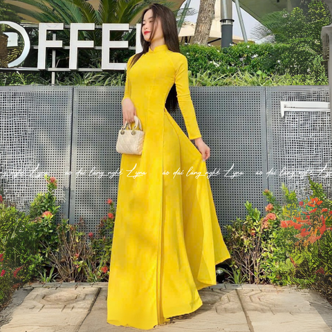 Áo Dài Màu Vàng Cúc Truyền Thống 4 Tà Chiffon Tay Dài Ôm Eo, Tôn Vóc Dáng Thanh Lịch Cuốn Hút