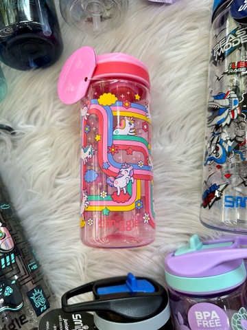 Bình nước nhựa NHỎ 440ml hãng Smiggle có ống hút cho bé nhiều mẫu