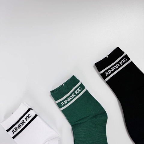 Đôi tất Junior 3 màu đen, trắng, xanh lá