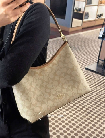 Túi Coach Laurel Shoulder 31x23cm